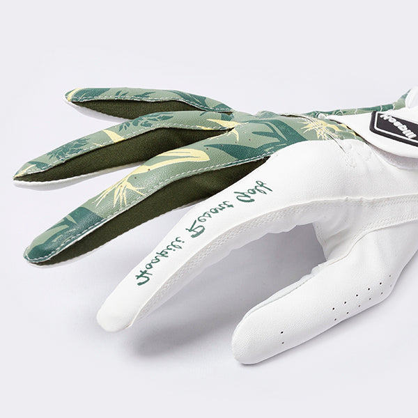 Golf gloves [tropical] (khaki) worn on right hand