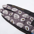 Golf gloves [Paisley] (black) worn on left hand, unisex